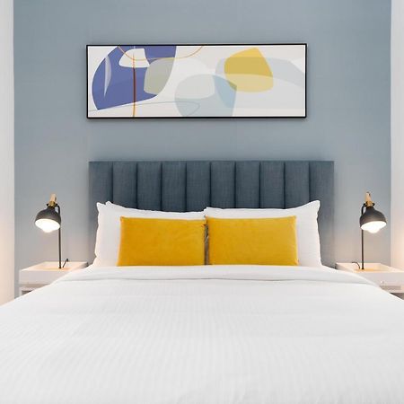 Ultimate Stay / 4 Beds / Burj Khalifa View Dubai Buitenkant foto