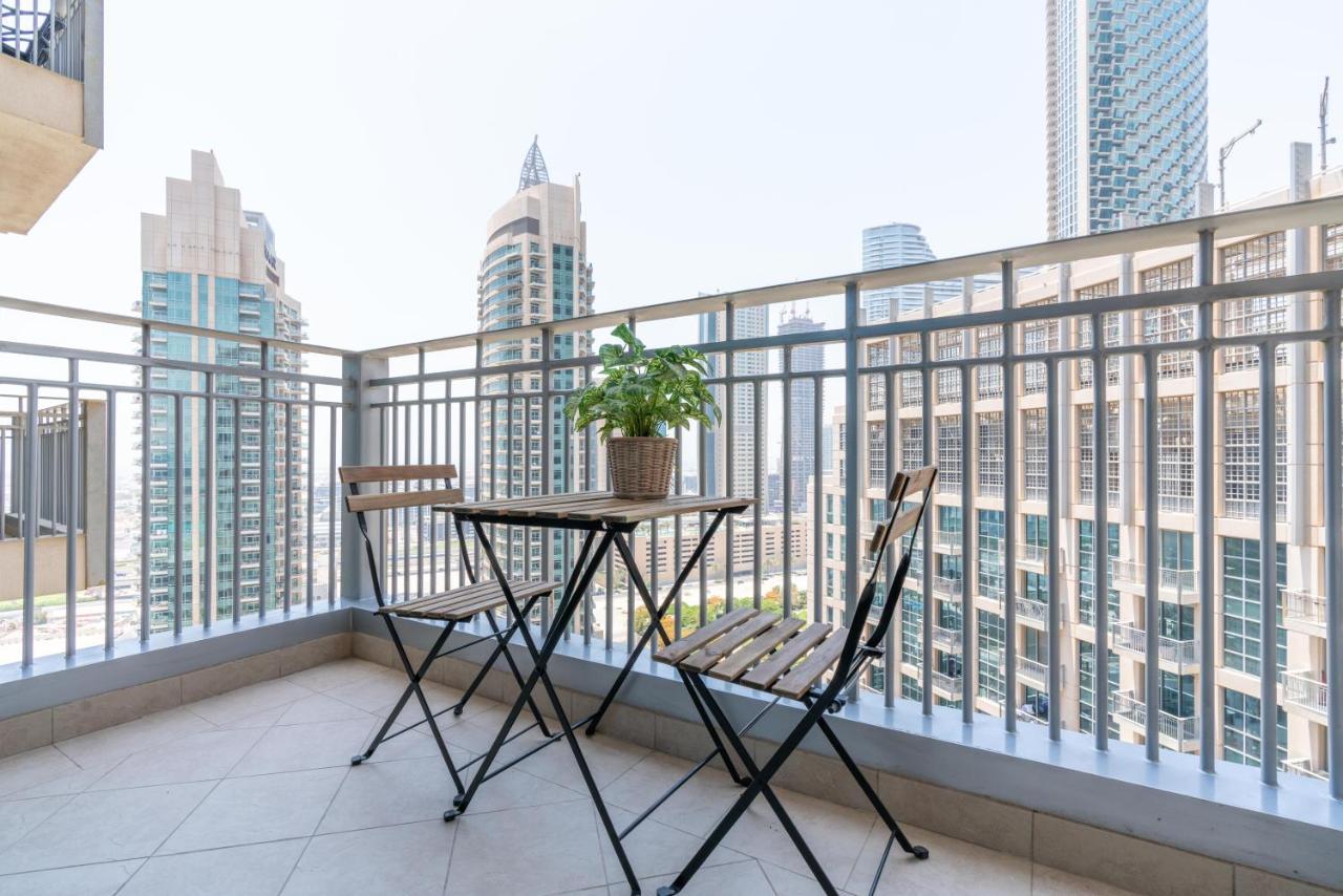 Ultimate Stay / 4 Beds / Burj Khalifa View Dubai Buitenkant foto