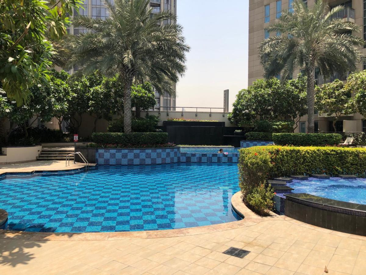 Ultimate Stay / 4 Beds / Burj Khalifa View Dubai Buitenkant foto